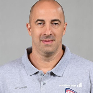 Levente Szab&oacute;