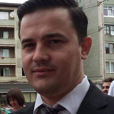 SĂPLĂCAN Radu
