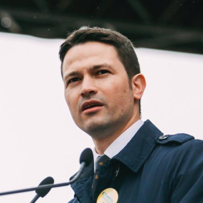 SIGHIARTĂU Robert-Ionatan