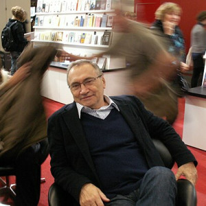 Dinu Flăm&acirc;nd