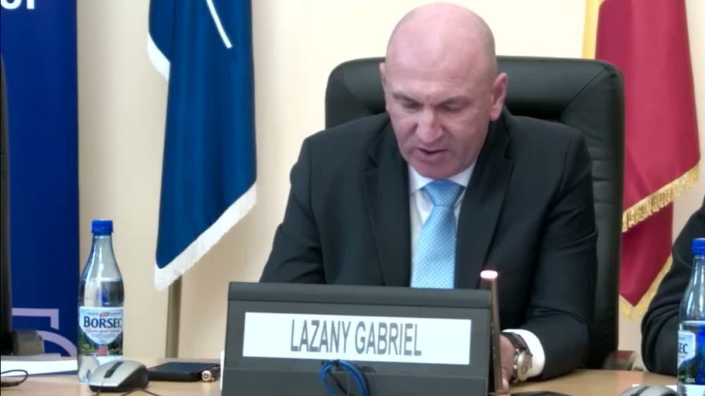 Primarul Gabriel Lazany prezintă amendamentele la rectificarea bugetului, &icirc;n ședința Consiliului Local din 28 octombrie 2026